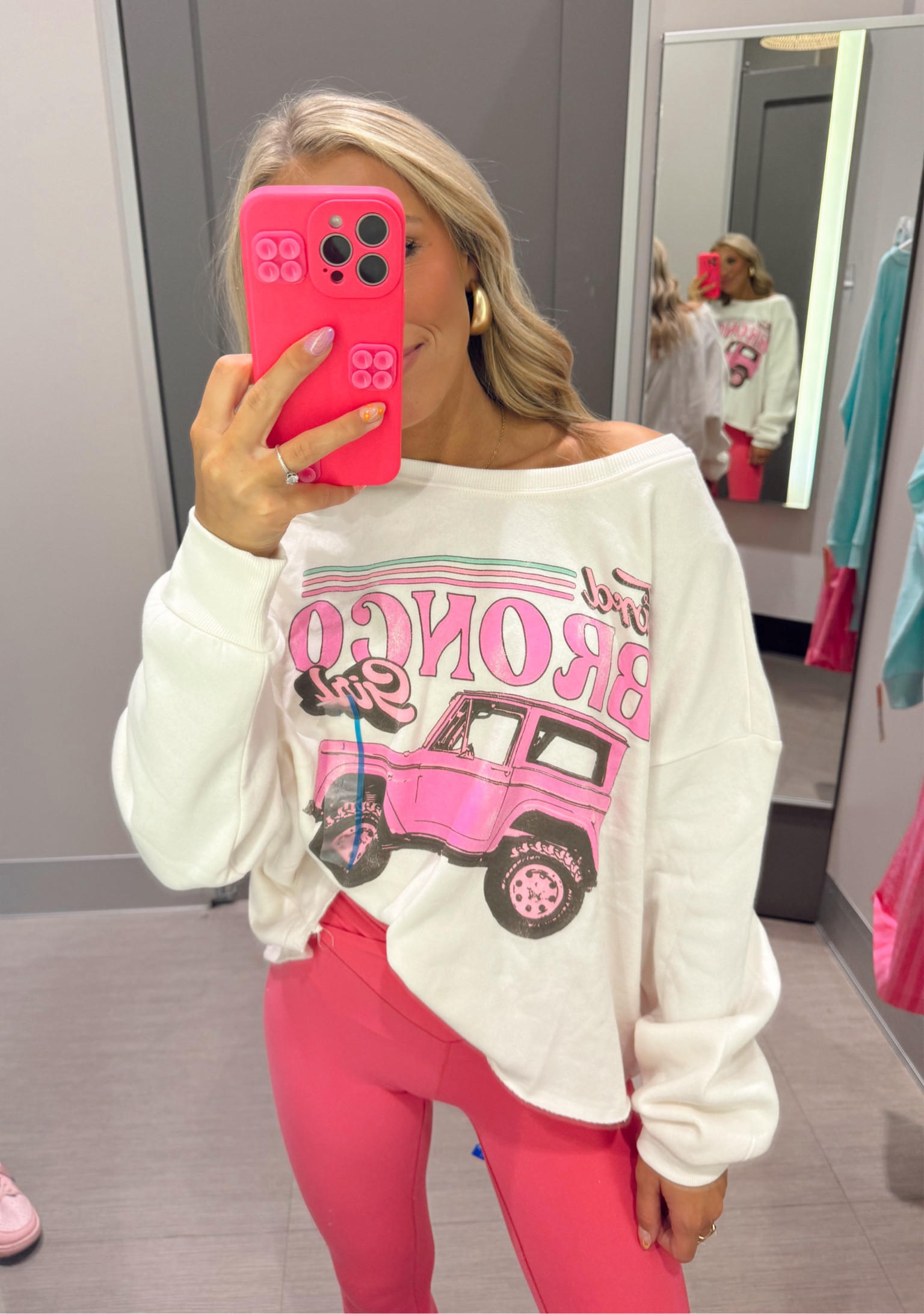 the cutest crewneck 🩵💘💞✨
size largee

#LTKSpringSale #LTKU #LTKfindsunder50