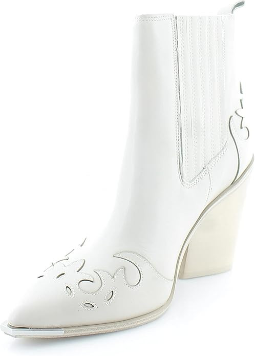 Steve Madden Women's Trim Fashion Boot | Amazon (US)