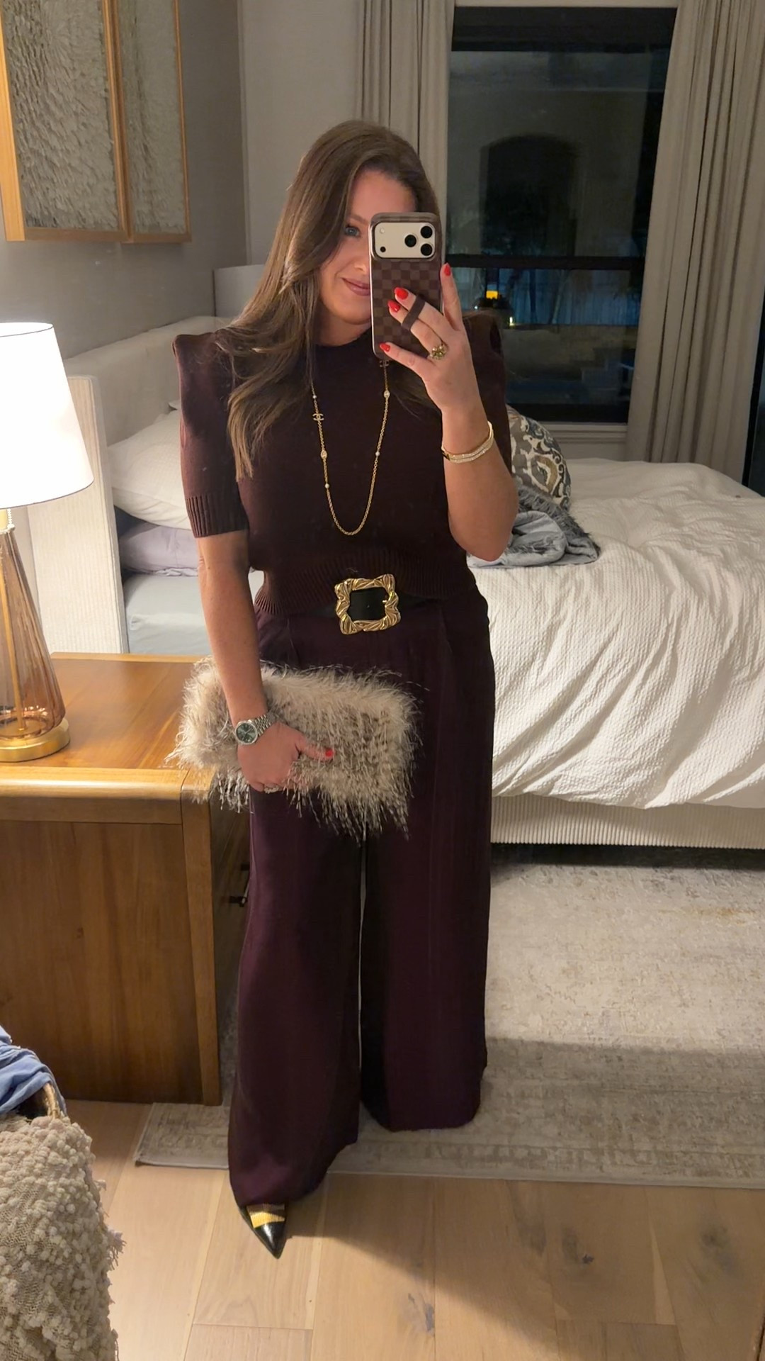 Zara burgundy purple trouser 
Zara burgundy sweater 
Chanel chain gold necklace
Zara pump heels
Zara fur clutch 

#LTKgrwm #LTKootd #LTKHoliday