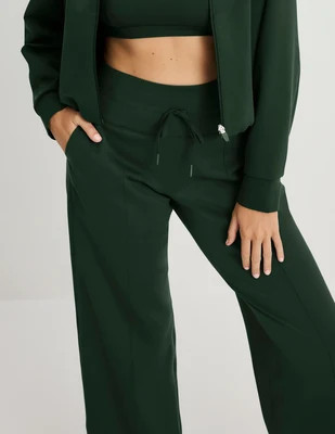 CloudCut™ Straight Leg Pant | Knix CA