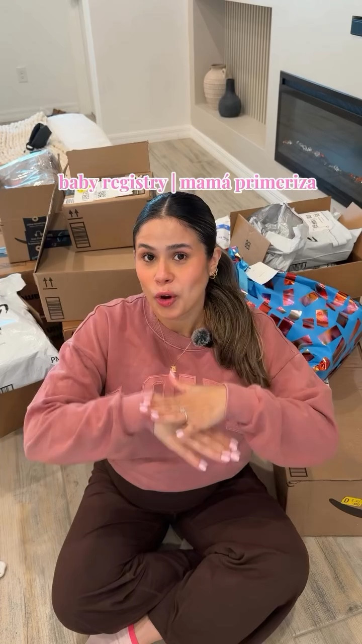 Unboxing de nuestro Baby Registry Part I. Si quieres los links, déjamelo saber en los comentarios🔗💗✨ tambien cuéntame que me falta o que me aconsejarías que sea indispensable? Las leooo👀✨

GRACIAS A NUESTRA FAMILIA Y AMIGOS por tanto amor y detalles😍💗 pronto subo la parte II