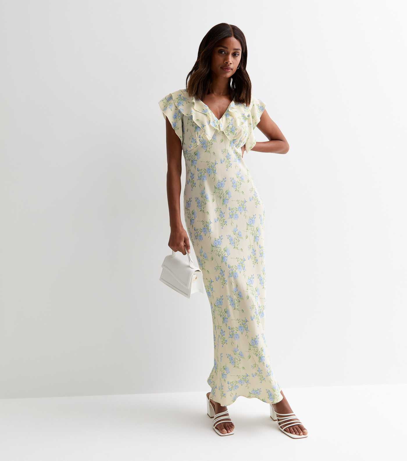 Cream Ruffled Floral Print Maxi Dress  | New Look | New Look (UK)
