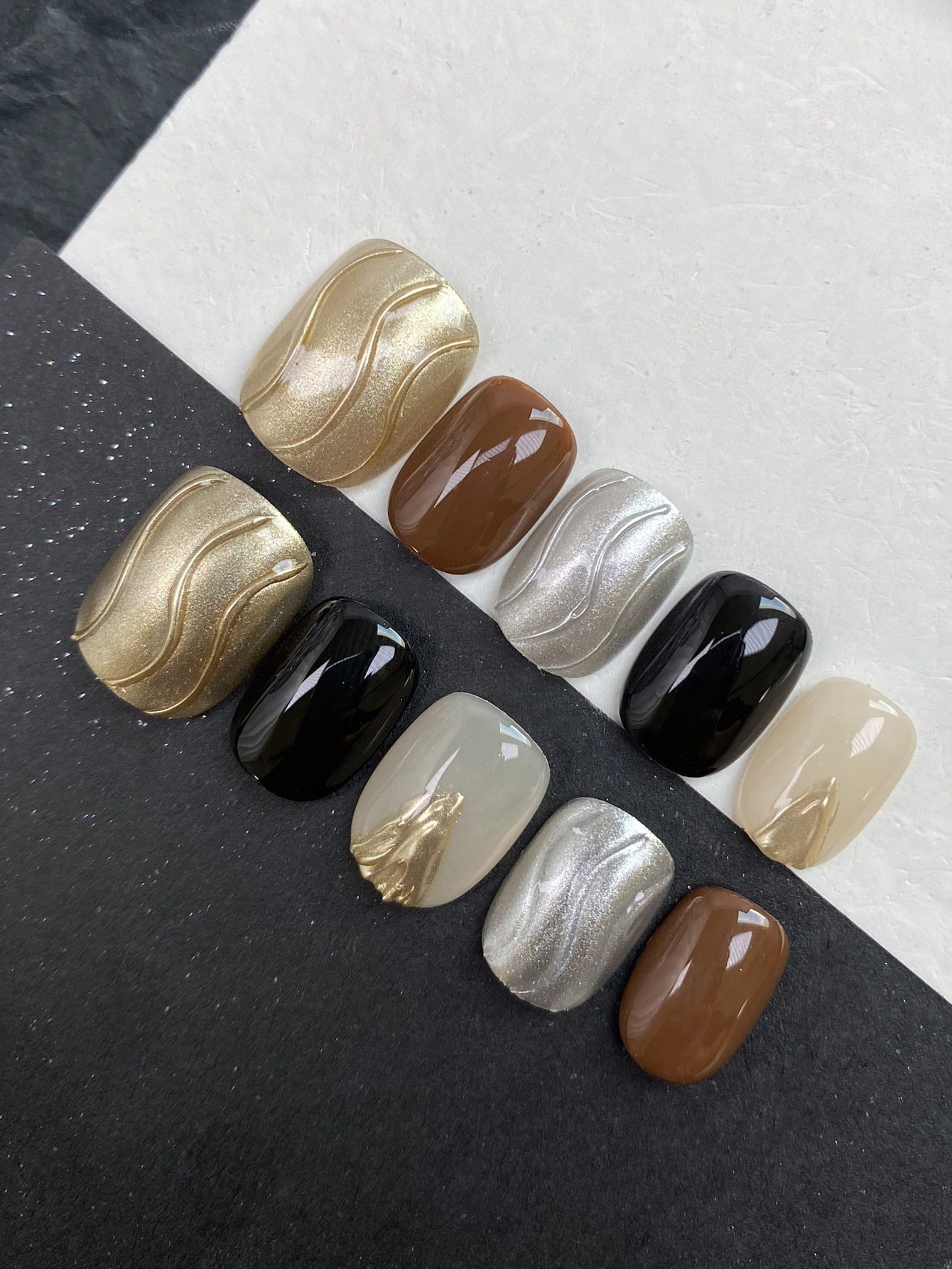 XEERCOOU 10pcs Short Press On Nails Brown Golden Black Multicolor Line Short  Office DailyWear Fa... | SHEIN