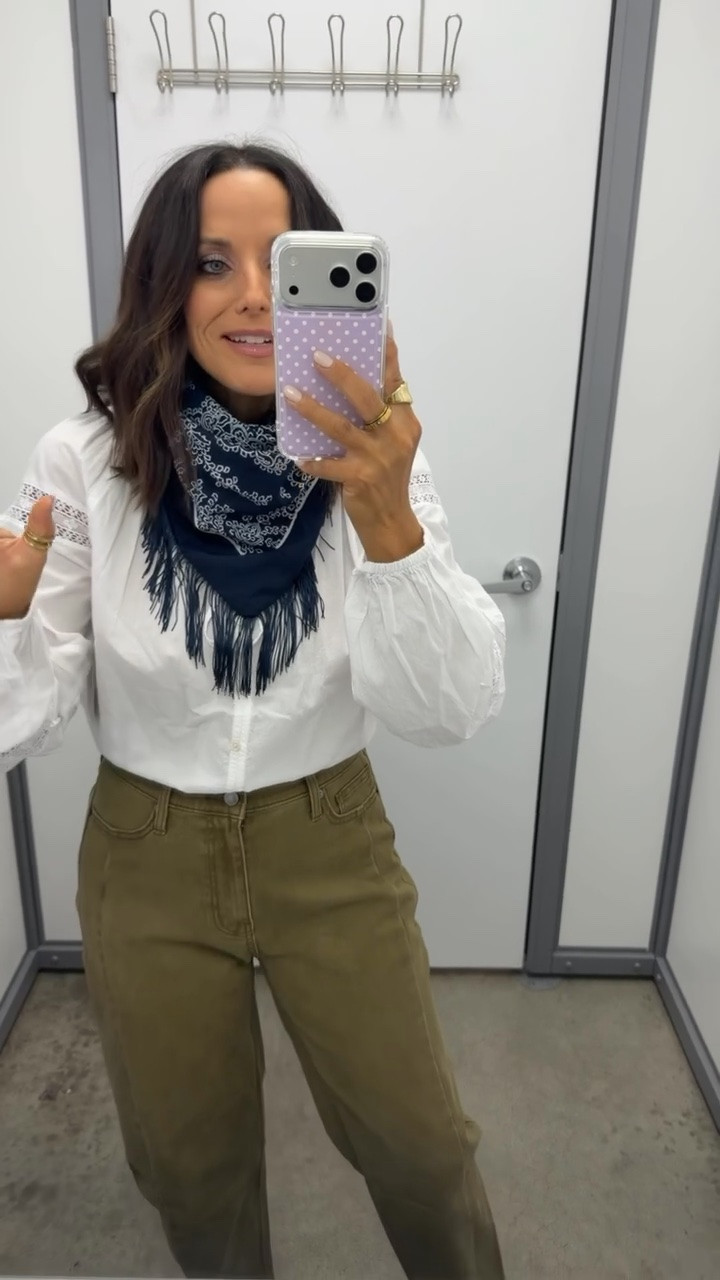 Walmart is making BOUJEE look affordable & easy👏🏻

Size small/2

@Walmart 

#walmartfashion #falloutfit

#LTKootd #LTKmomlife