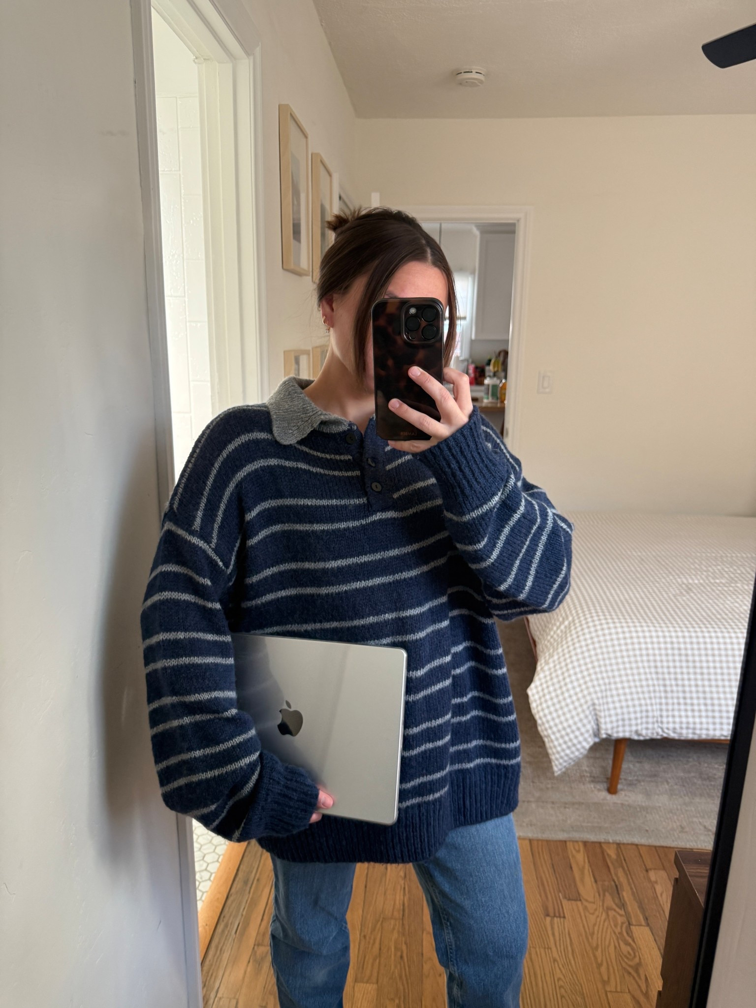 Living in this Lioness oversized striped sweater, Size S/M

#LTKdayinmylife #LTKootd #LTKgrwm