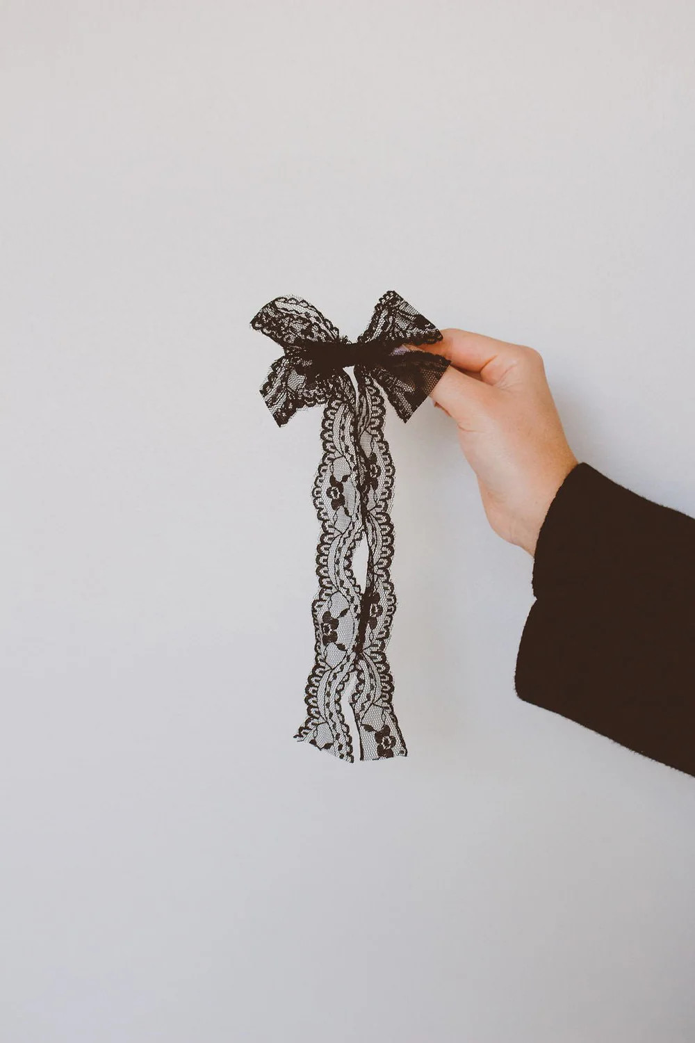 Callie Lace Bow Clip | Shop Andi