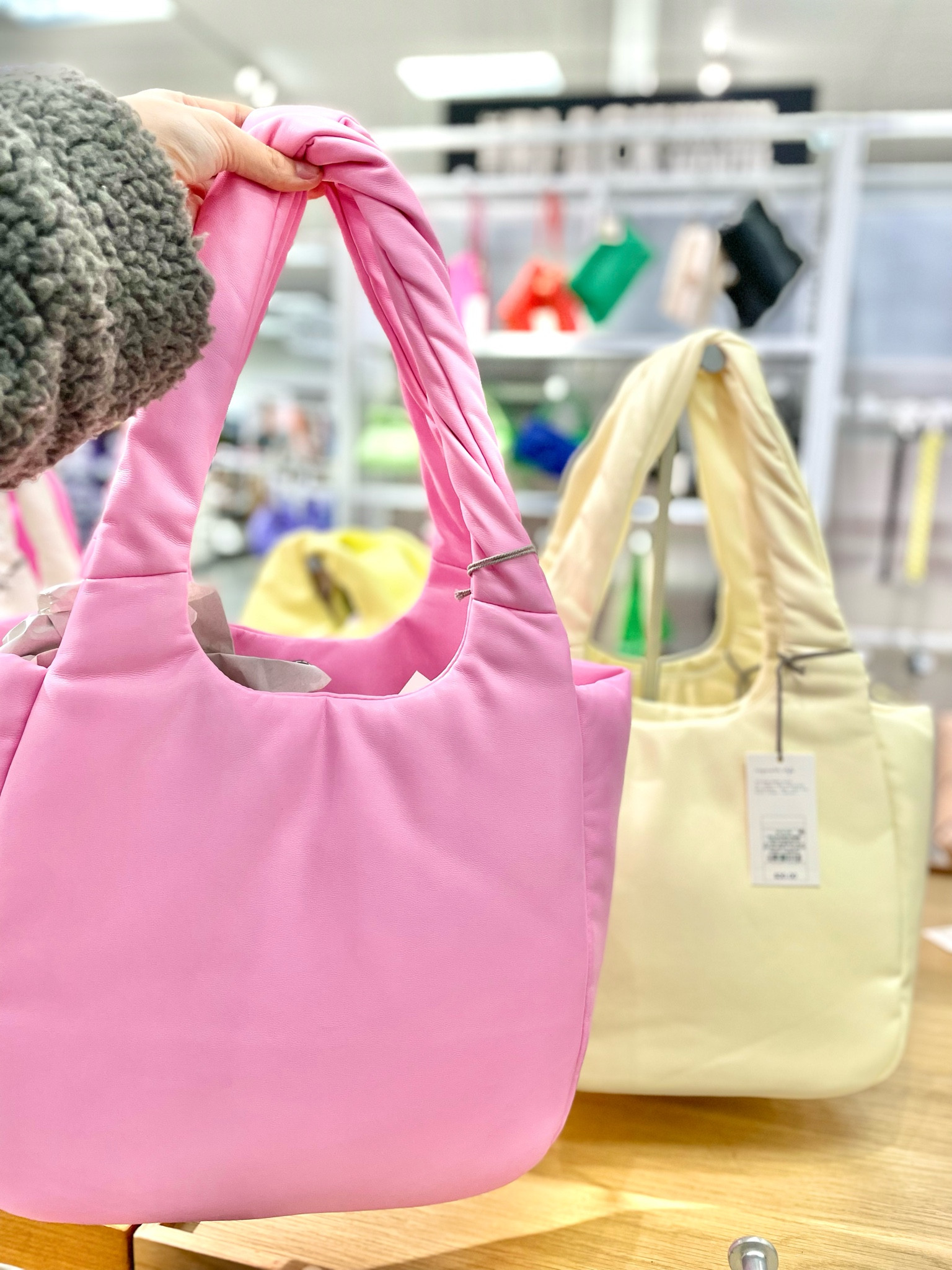 Twister puff tote hand bags in creamy pastels at Target!🧸🎀

#LTKstyletip #LTKitbag