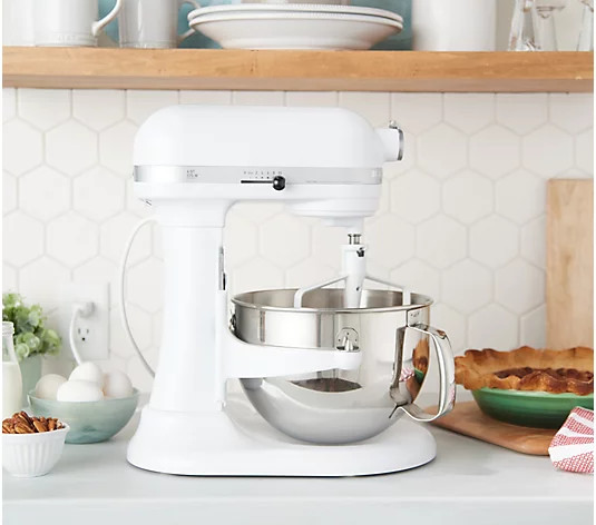 KitchenAid Pro 600 6-qt Bowl Lift Stand Mixer with Flex Edge - QVC.com | QVC