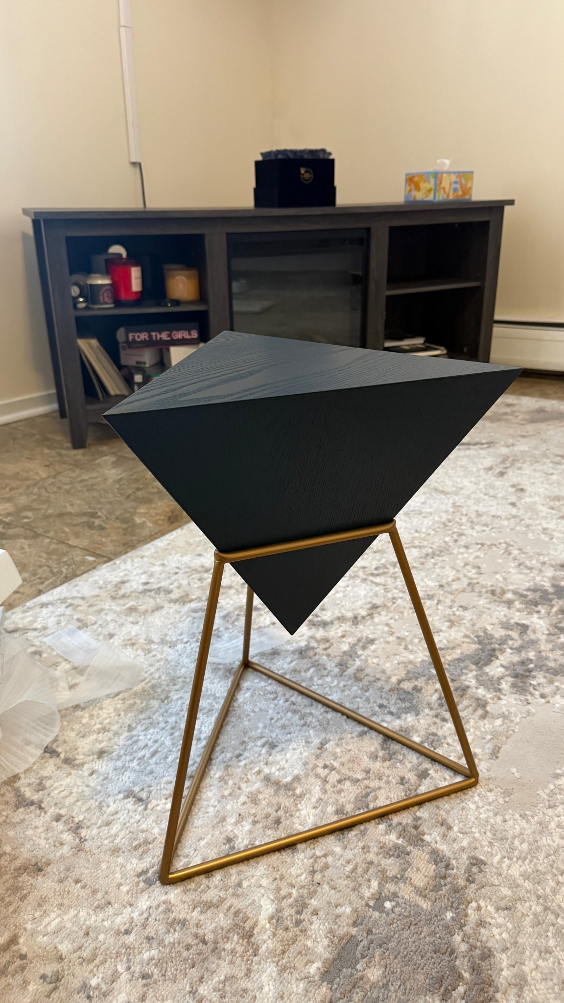 My new living room side tables 😍

#LTKGiftGuide #LTKHome #LTKFindsUnder100