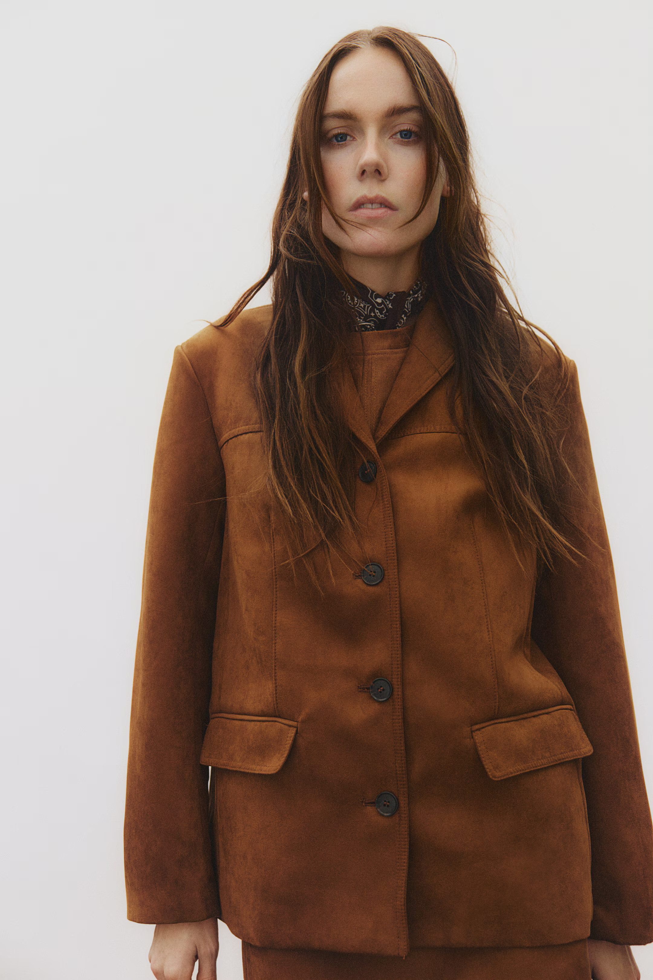 Single-breasted blazer | H&M (UK, MY, IN, SG, PH, TW, HK)