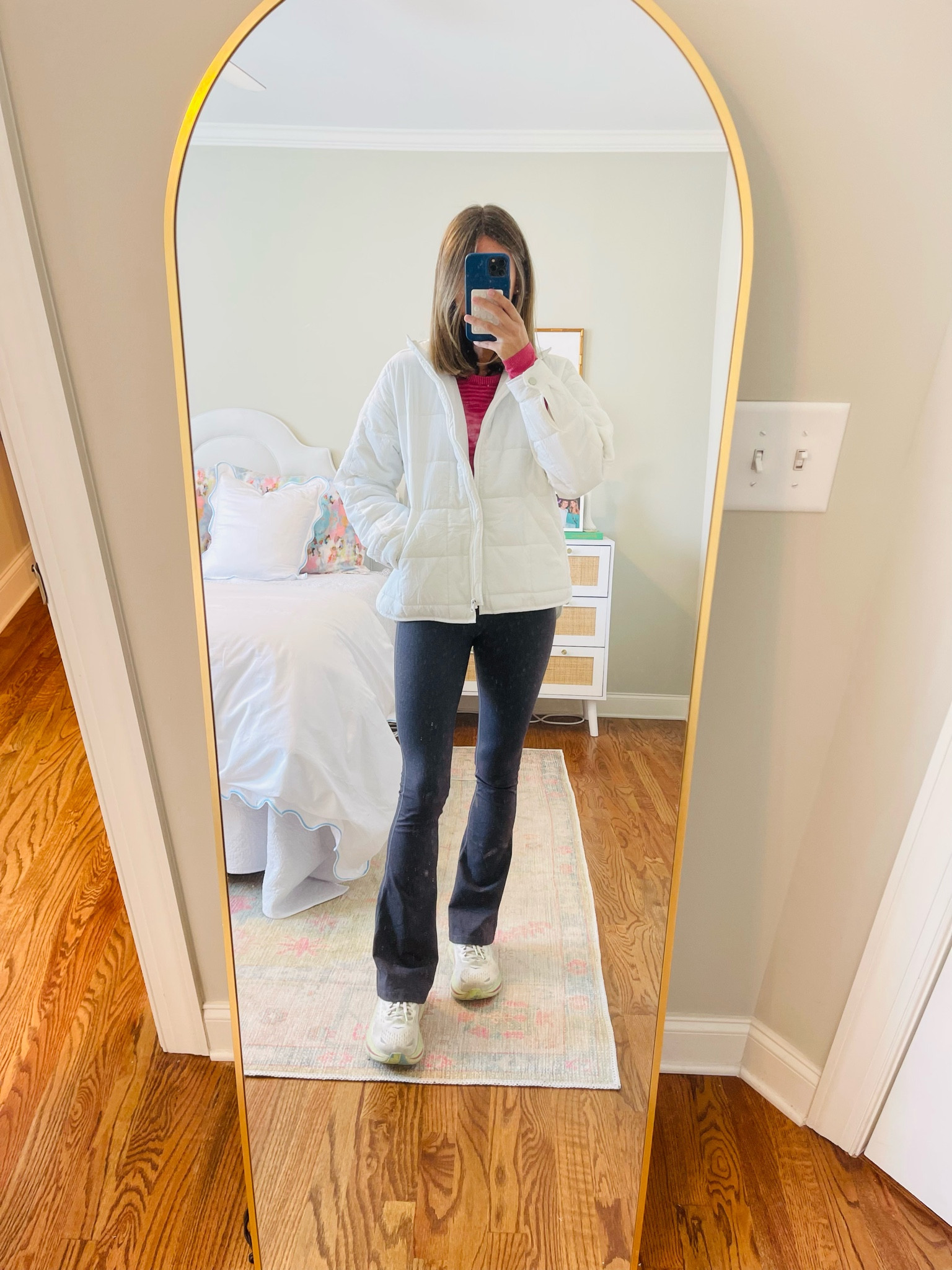 Free People dupe puffer jacket size small
SPLITS59 flare pants size small 32 inch length

#LTKHoliday #LTKSeasonal #LTKGiftGuide