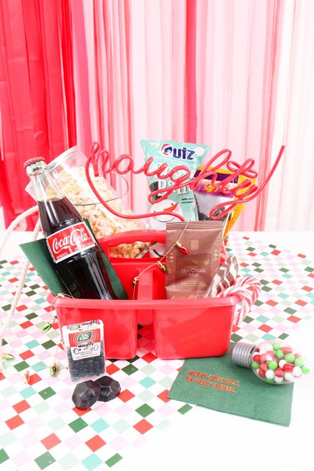HOME ALONE themed Movie Snack Box! 💚 Merry Christmas ya filthy animal!  🏠🏠🏠 This DIY Christmas Movie Snack Box is just what you need to watch Kevin take on the bad guys! 🏠 A paint can trap as a popcorn box (a favor bucket - clean first) quote napkins, candy pizza (don’t loose your ticket!), a gummy tarantula (the spider attack!), hot chocolate essentials, coal (watch out for the furnace), and Christmas lights filled with candy (don’t walk on these!)!  ❤️❤️
🏠🏠🏠

#christmasmovienight #christmasmovies #movienight #movienightsnacks #moviesnacks #movienightideas #partyfoods #moviesnackbox #Christmasmovies #movienight #movienightsnacks #moviesnacks #movienightideas #partyfoods #grinch #grinchmas #grinchmovie #grinchsnacks #grinchfood #grinchmovienight #holidaymovies #holidaymovienight

#LTKfamily #LTKGiftGuide #LTKHoliday