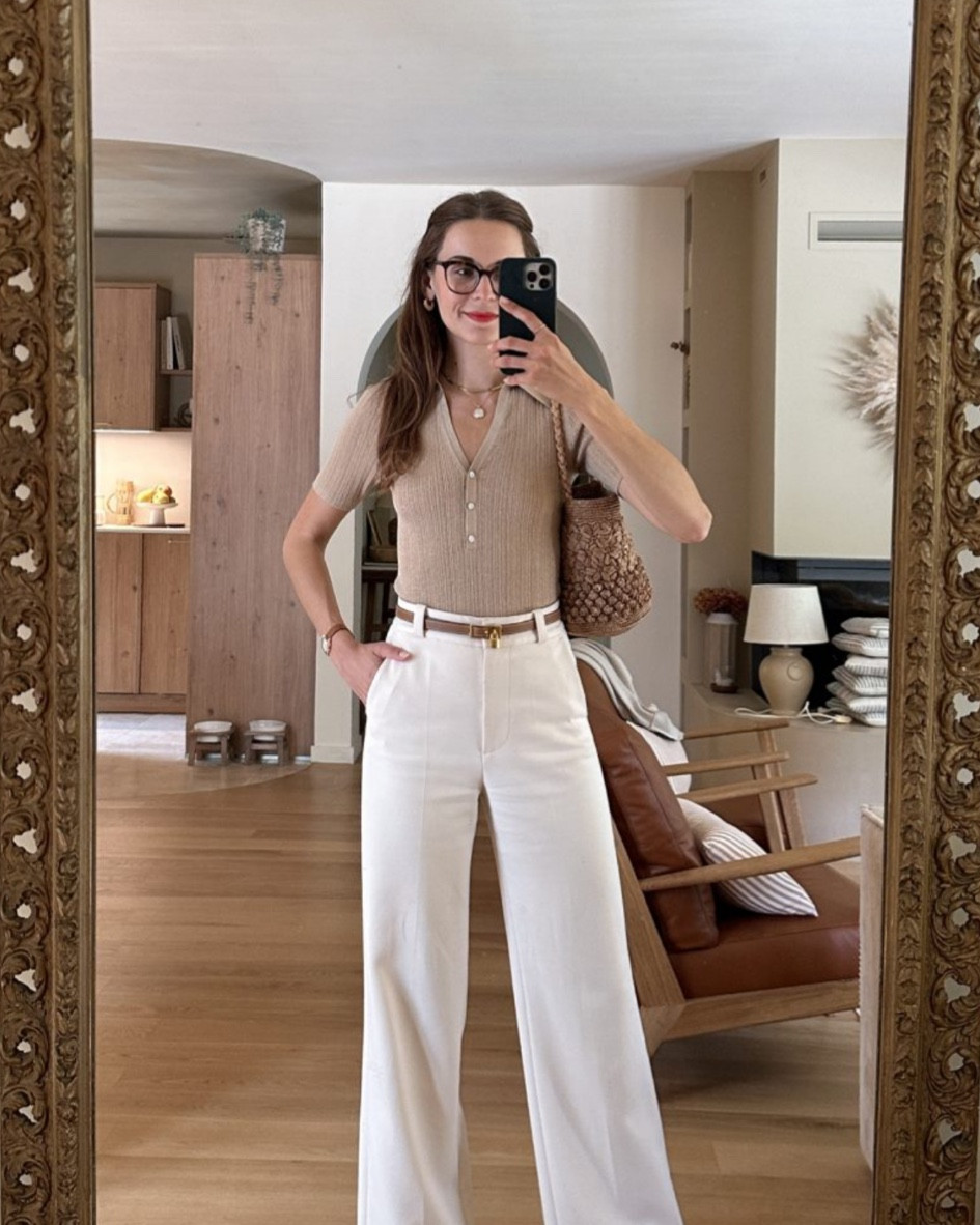 Neutre 🤎

pantalon ample blanc cassé, pantalon droit à plis, pantalon blanc, haut manches mi longues, haut en coton beige, ceinture en cuir marron, sac panier tendance #neutral #lookautomne

#LTKSeasonal