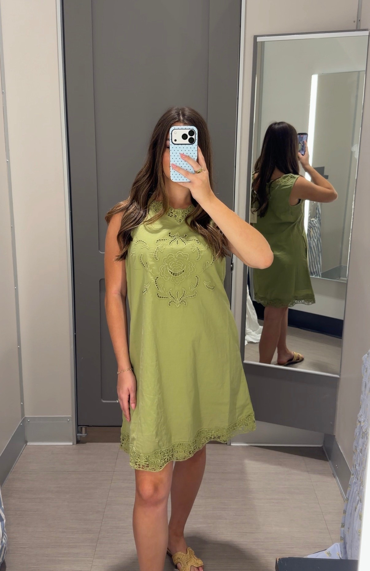 such a pretty olive dress with stunning embroidery 🍸🍸🫒🫒


spring dresses. target style. target spring. 

#LTKootd