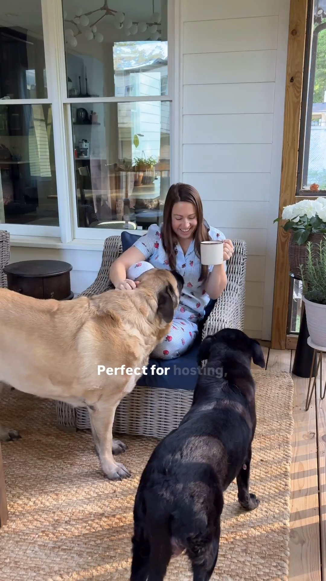 The perfect outdoor cushions to enjoy your space this spring and summer!

#LTKdayinmylife #LTKmorningroutine #LTKSeasonal