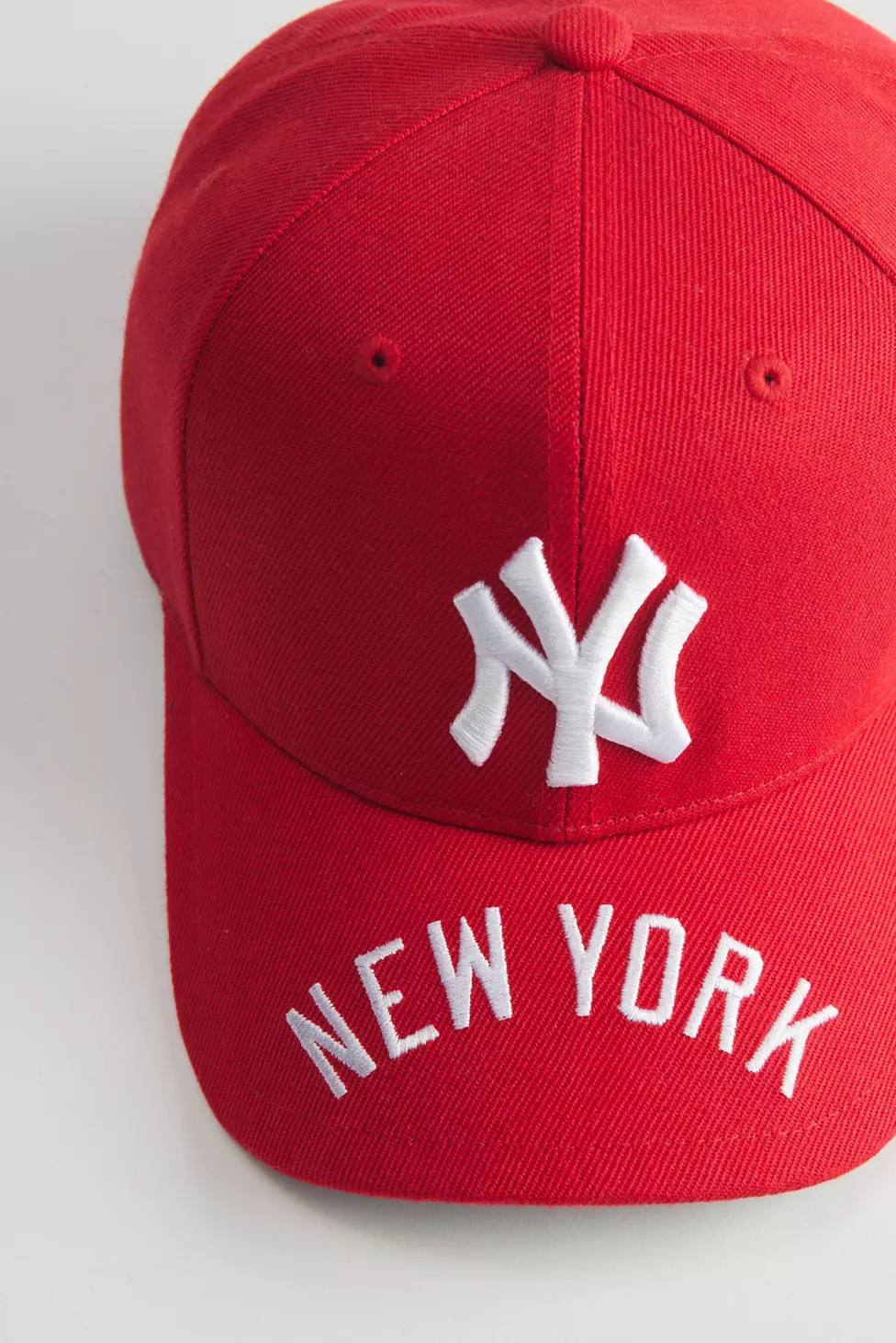 Mitchell & Ness MLB New York Yankees Pro Crown Snapback Hat | Urban Outfitters (US and RoW)