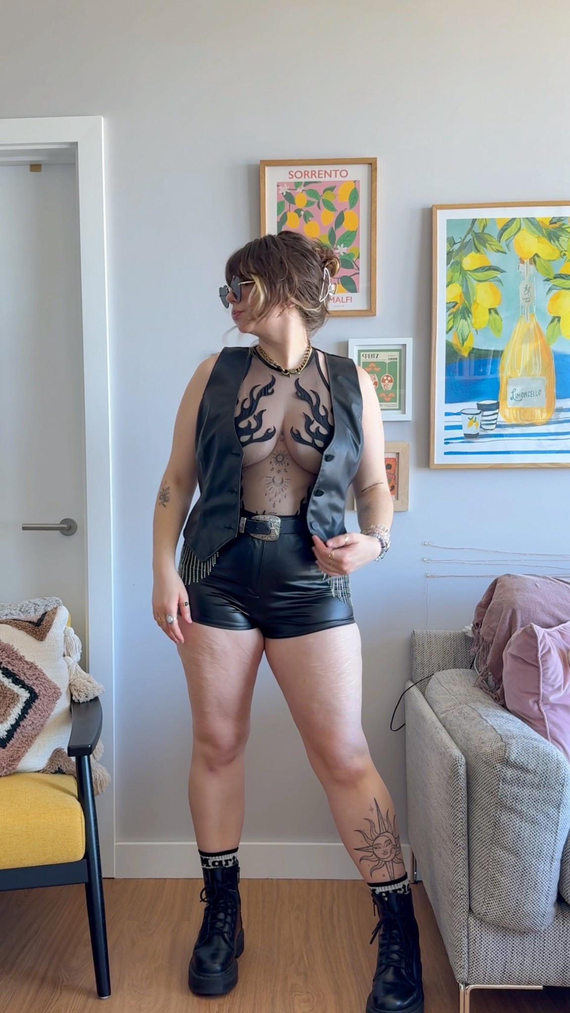 rock festival outfit
exact items & sizing (for ref im 164cm UK14 / 32H)
thistle and spire body suit [L]
ann summers shorts [M]

#LTKMidsize #LTKParties #LTKStyleTip