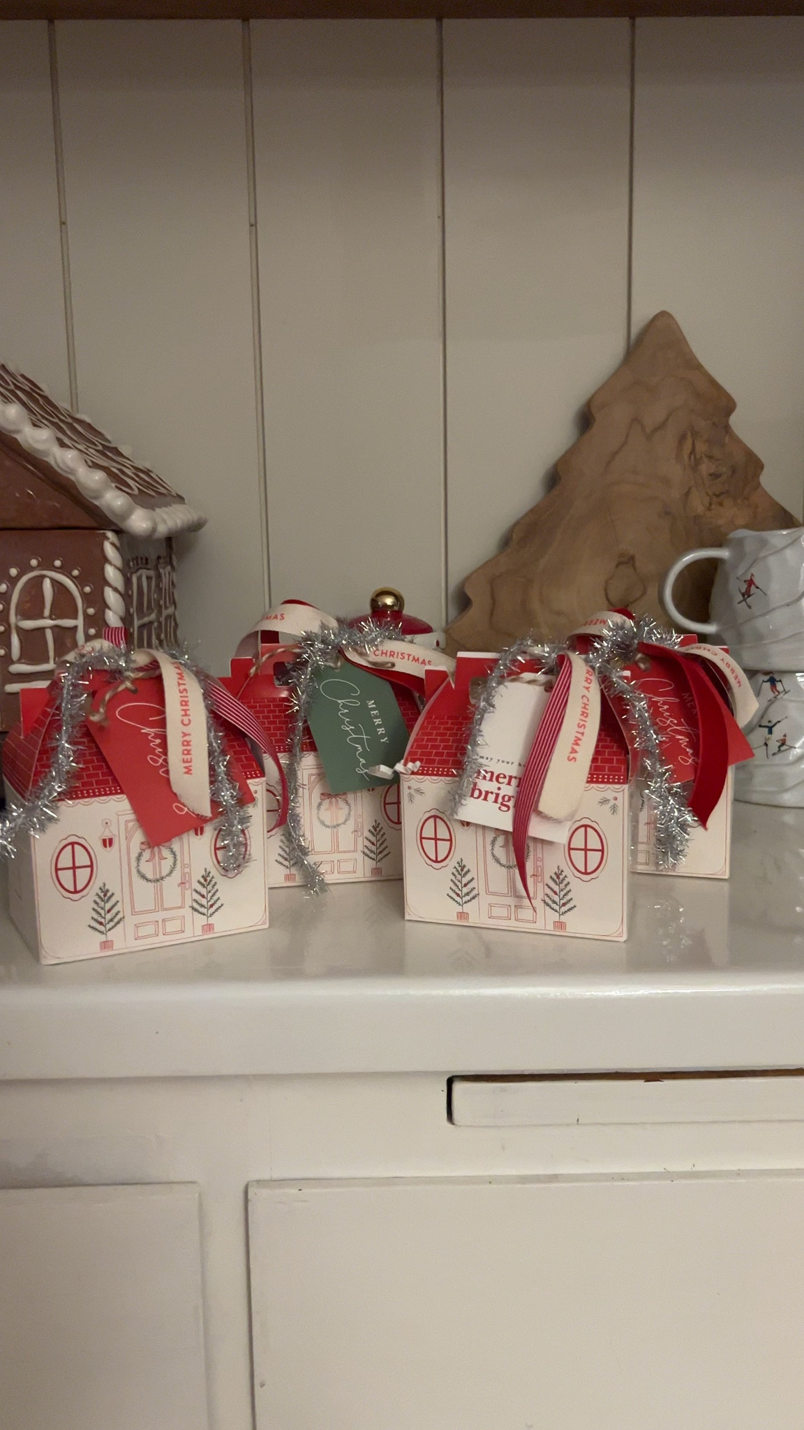 Christmas gifts 

#LTKGiftGuide #LTKHoliday