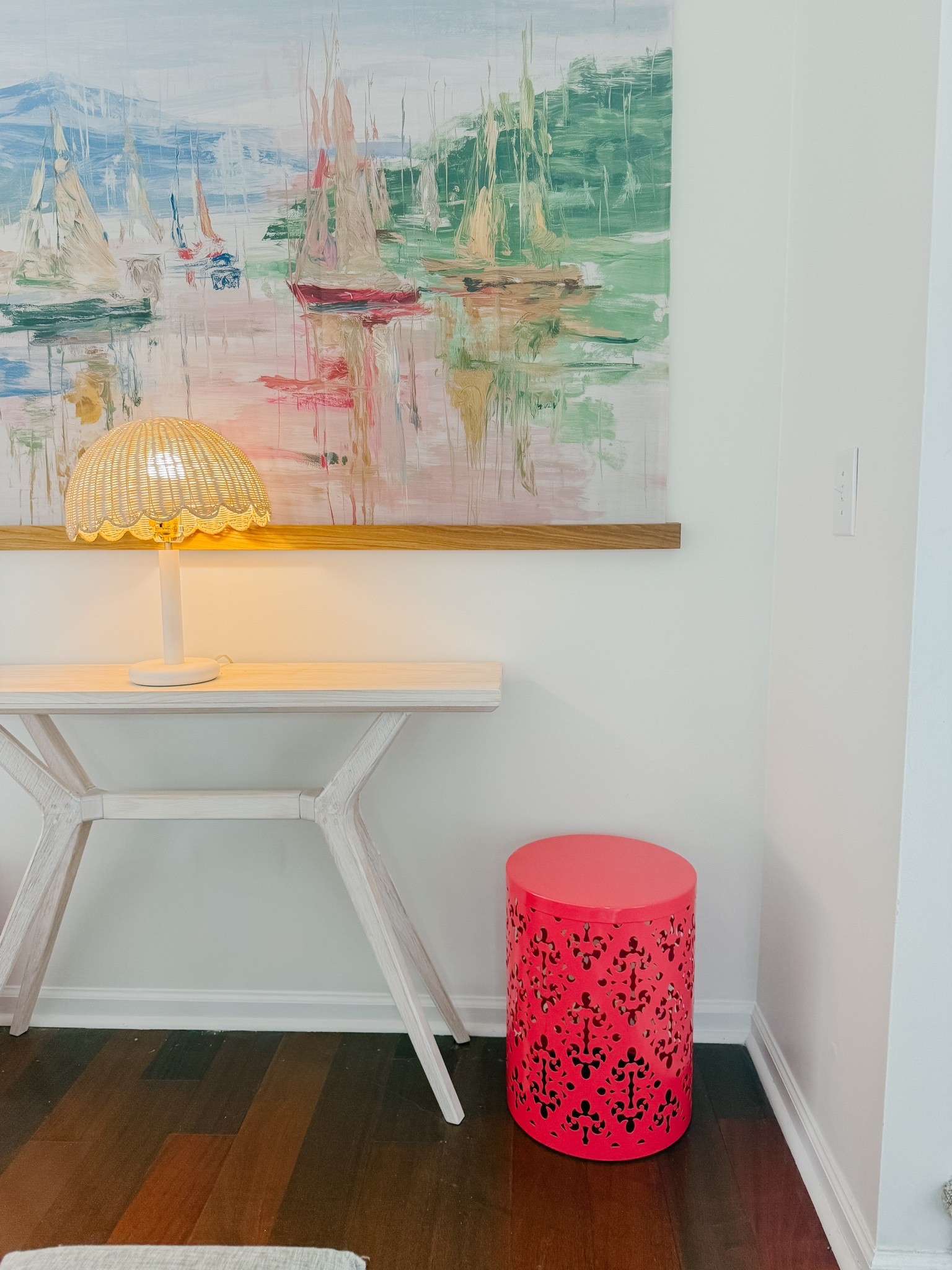 Side table 
Living room furniture 
Coral 
Wall art 
Home decor

#LTKHome #LTKSaleAlert