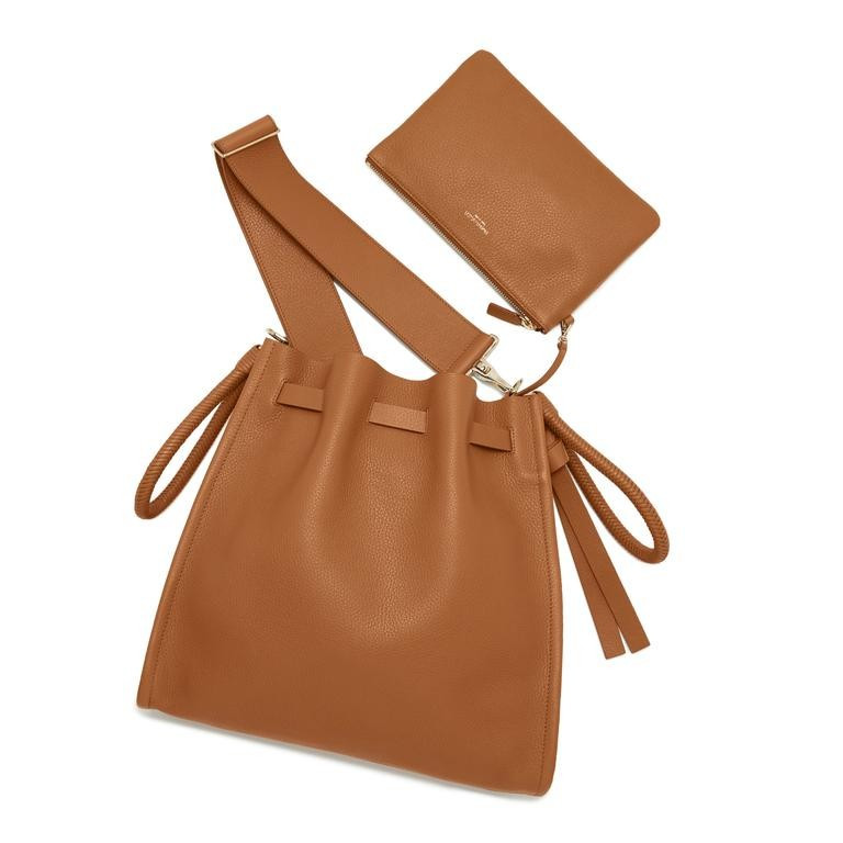 Kiss Bag | Tamara Mellon