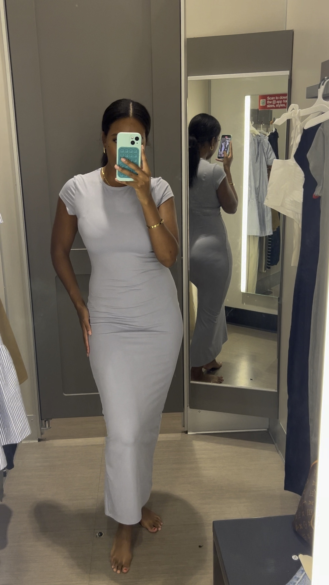 Ribbed dress 😍 comes in black and gray 
wearing a size S 
#targetfinds #dress #fall #longdress #bodycondress

#LTKVideo #LTKFindsUnder50 #LTKStyleTip