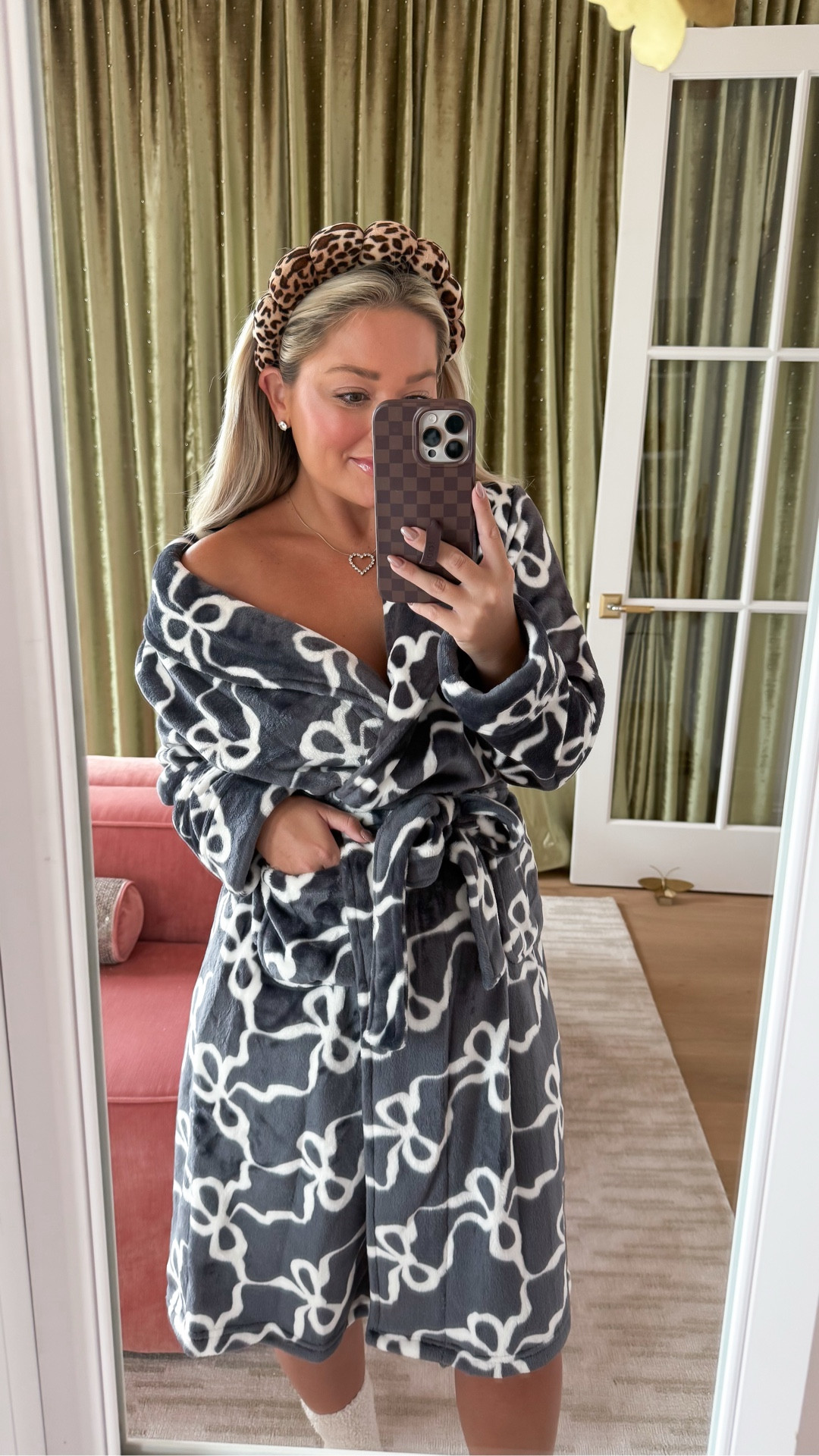 The robe every girl needs! Under $25 bow robe! 

#LTKStyleTip #LTKPetite #LTKFindsUnder50