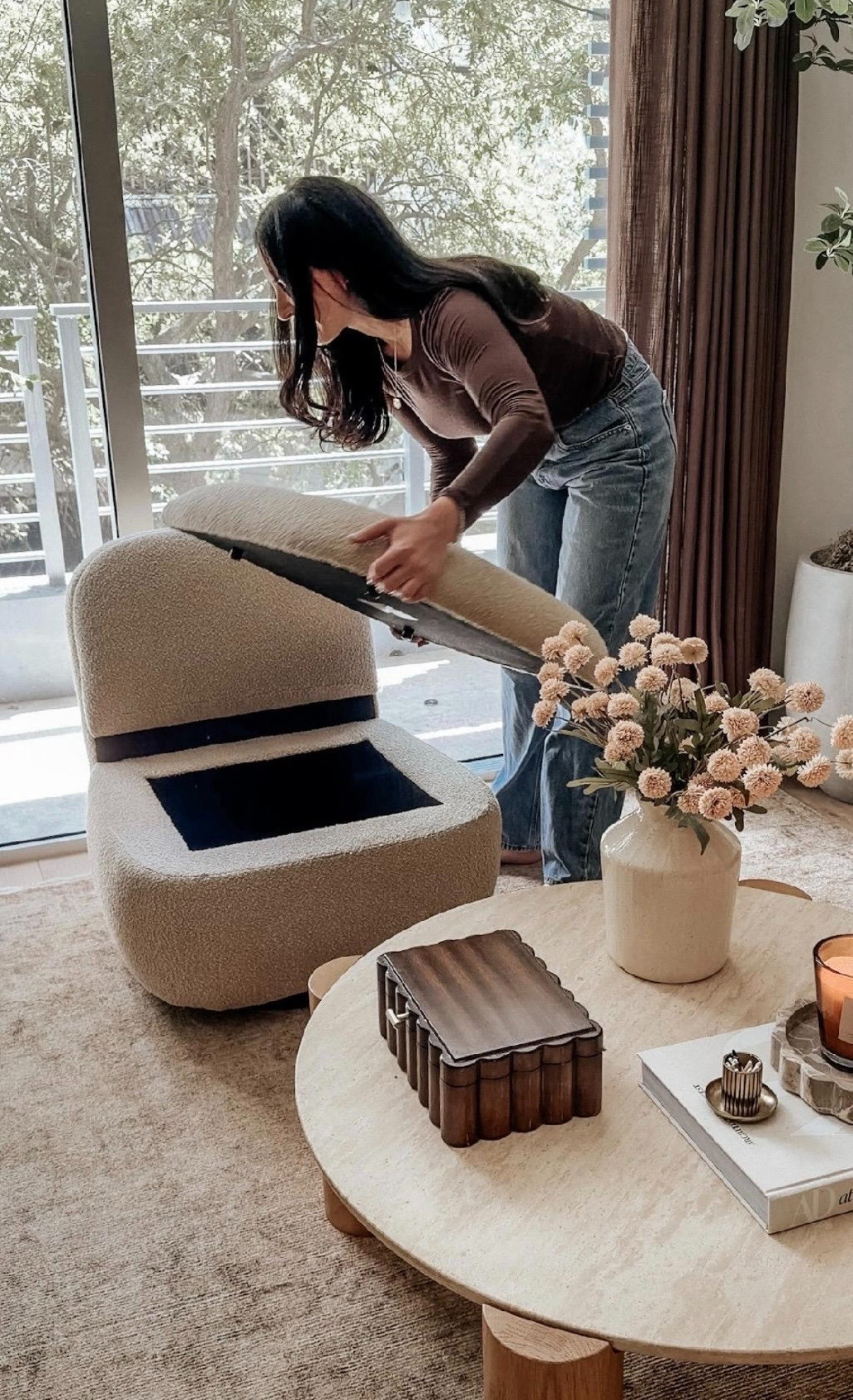 This Amazon storage chair is perfect if you're short on storage space in your home! 🤎☁️

#AmazonHome #AmazonFind storage chair

#LTKSeasonal #LTKHome