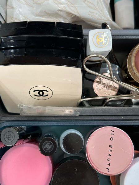 Found my solution for a messy makeup drawer via this modular drawer organizer! 



#LTKfindsunder50 #LTKhome #LTKbeauty