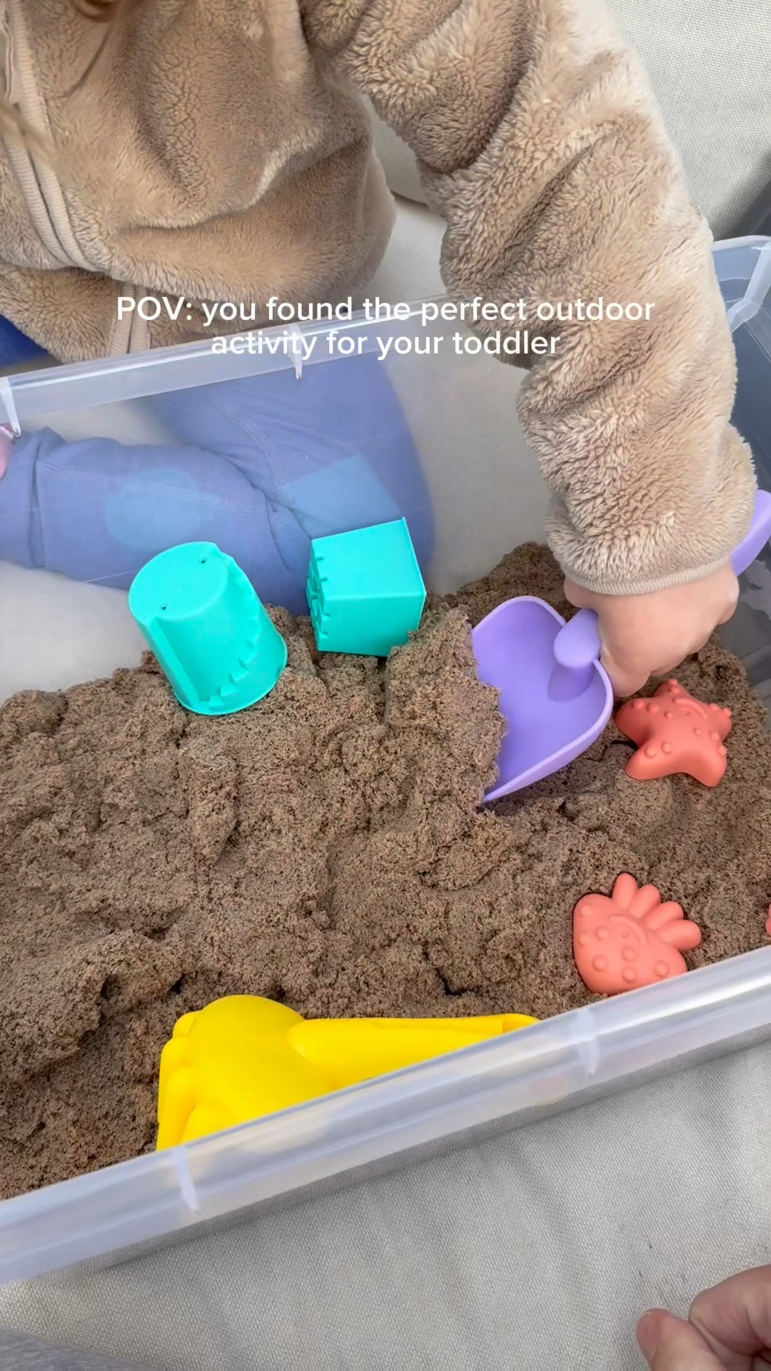 Toddler sand activity!!🏖️

#LTKFamily #LTKBaby #LTKKids