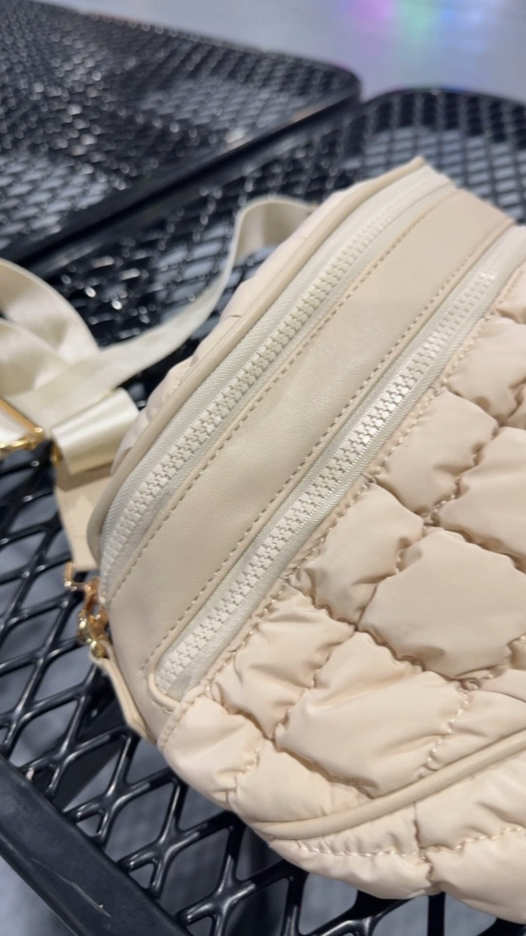 My new go-to bag! Definitely need this in more colors!!!

#LTKActive #LTKdayinmylife #LTKmomlife