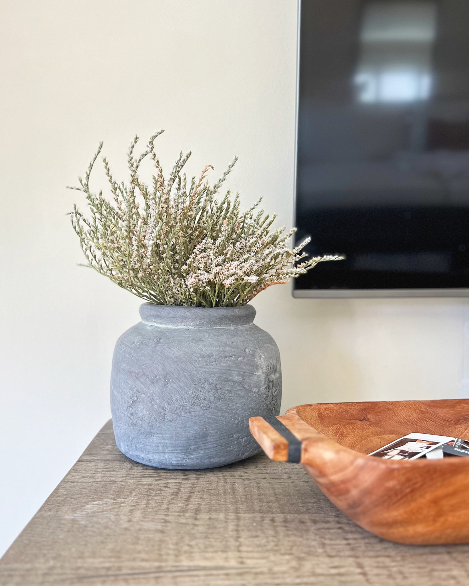 My newest piece of call home decor…this gorgeous vase and dried flowers. 

#LTKunder100 #LTKhome #LTKSeasonal