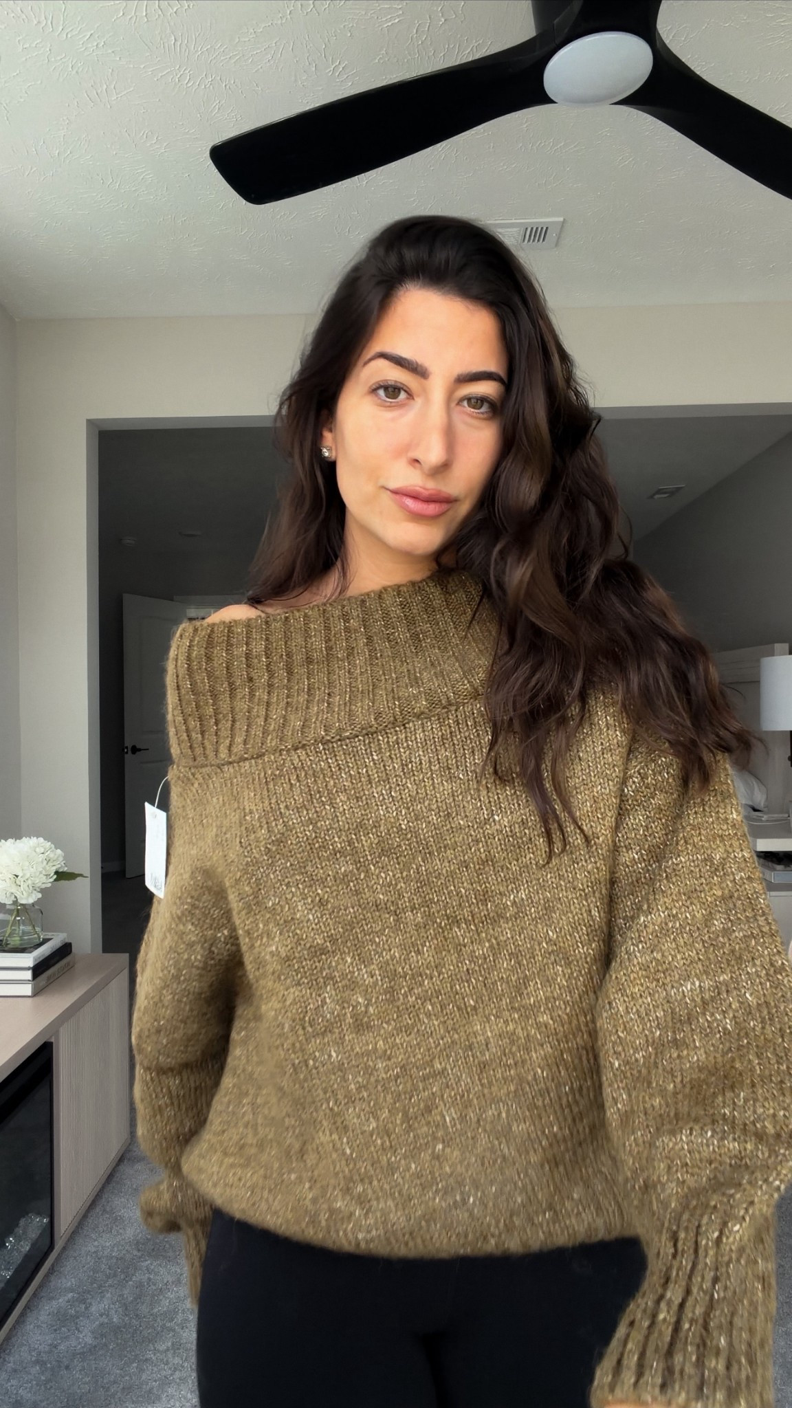 Off the shoulder sweater 🫶🏽🍂✨

#LTKSeasonal #LTKStyleTip