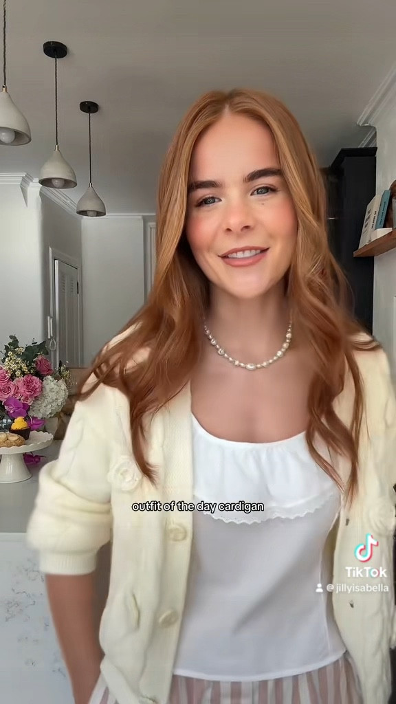 A wee Easter Sunday look 🌸 the trousers are sold out on ASOS but linked the same pair in a diff colour xxx 

#LTKVideo #LTKstyletip #LTKeurope