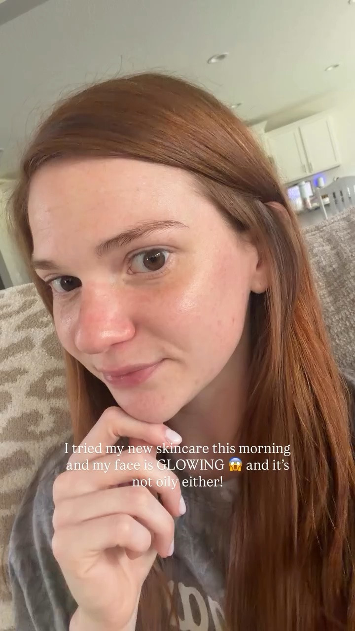 I tried my new skincare this morning and my face is GLOWING 😱 and it’s not oily either!