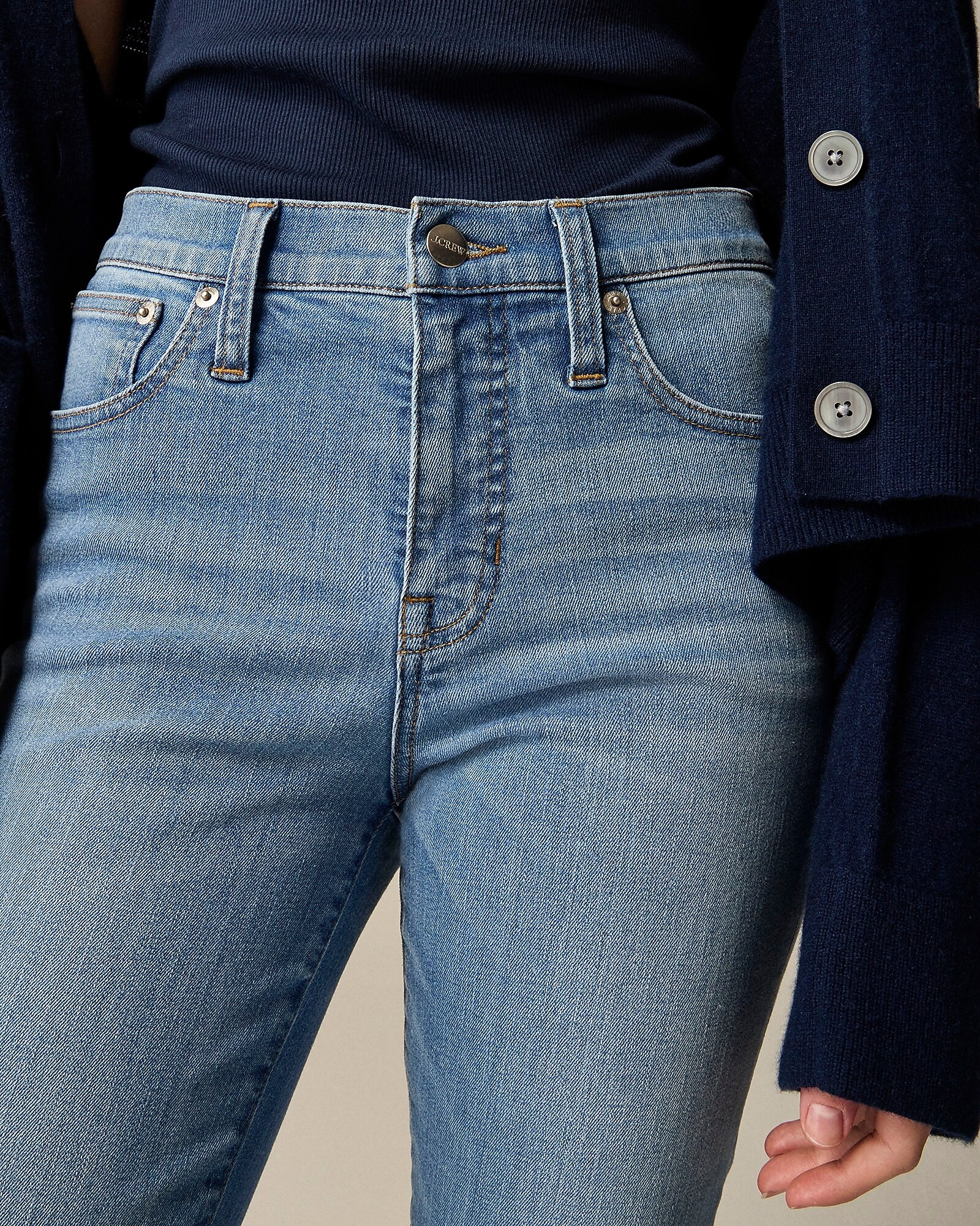 Mid-rise cropped kickout jean in 2003 super-stretch | J. Crew US
