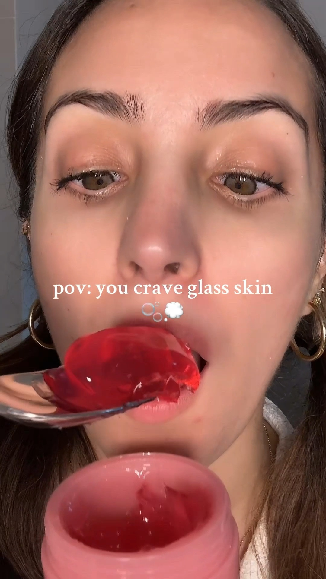 when you crave glowy skin 🪞🦢 #skincare #skin 

#LTKdeutschland #LTKbeauty #LTKeurope