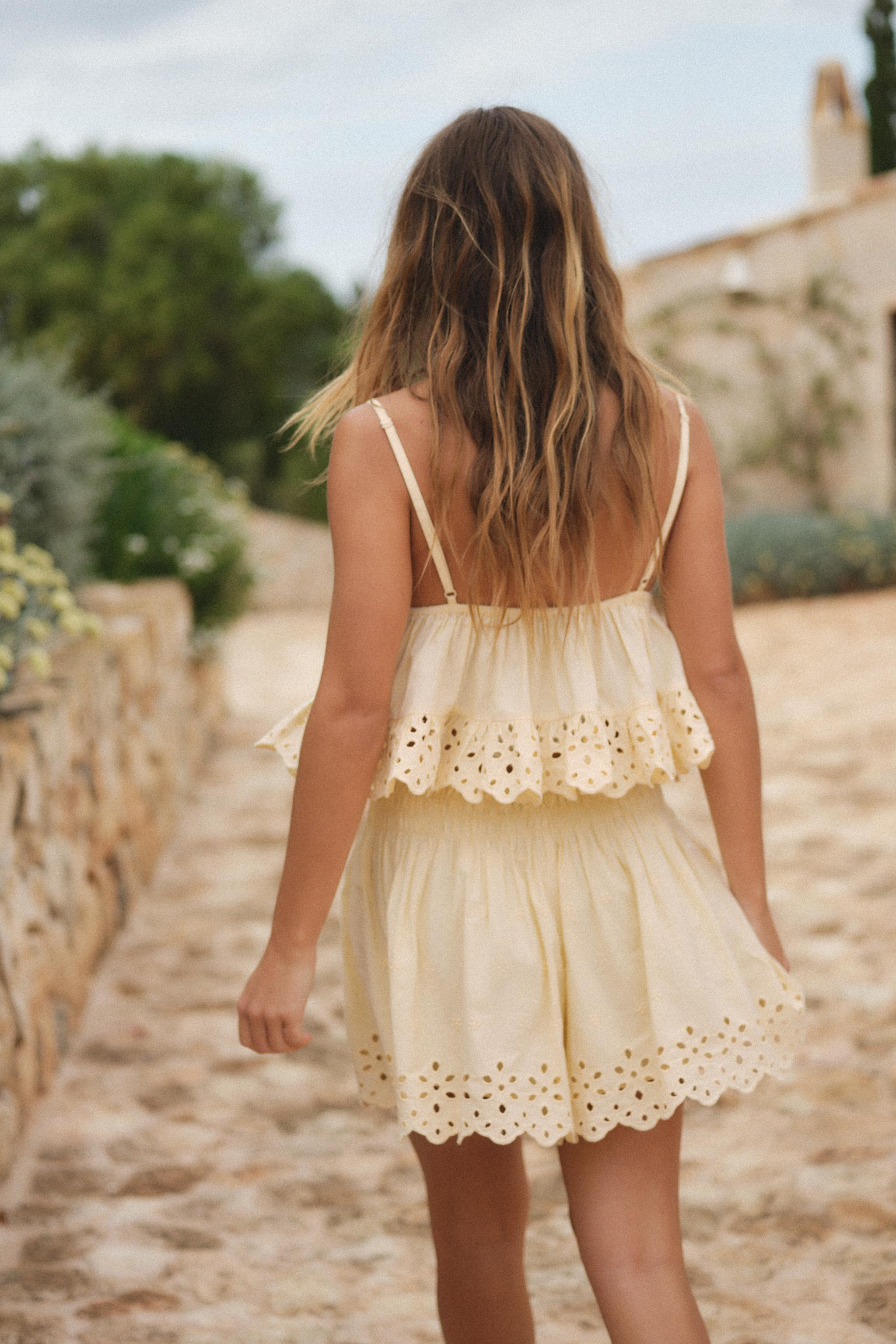 EMBROIDERED SHORTS | Zara US