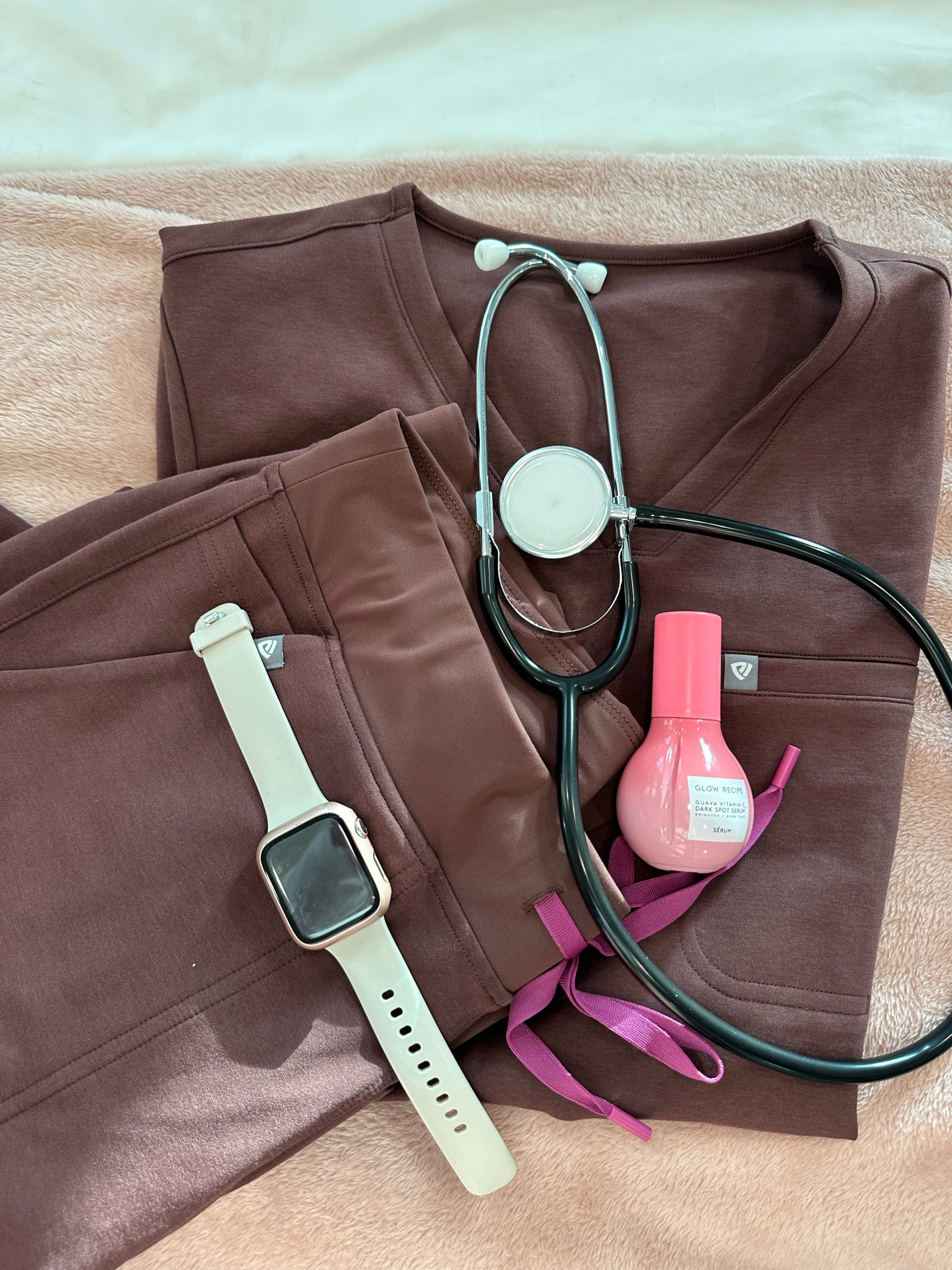 Scrubs | medical | pre med | stethoscope 

#LTKworkwear #LTKActive #LTKU