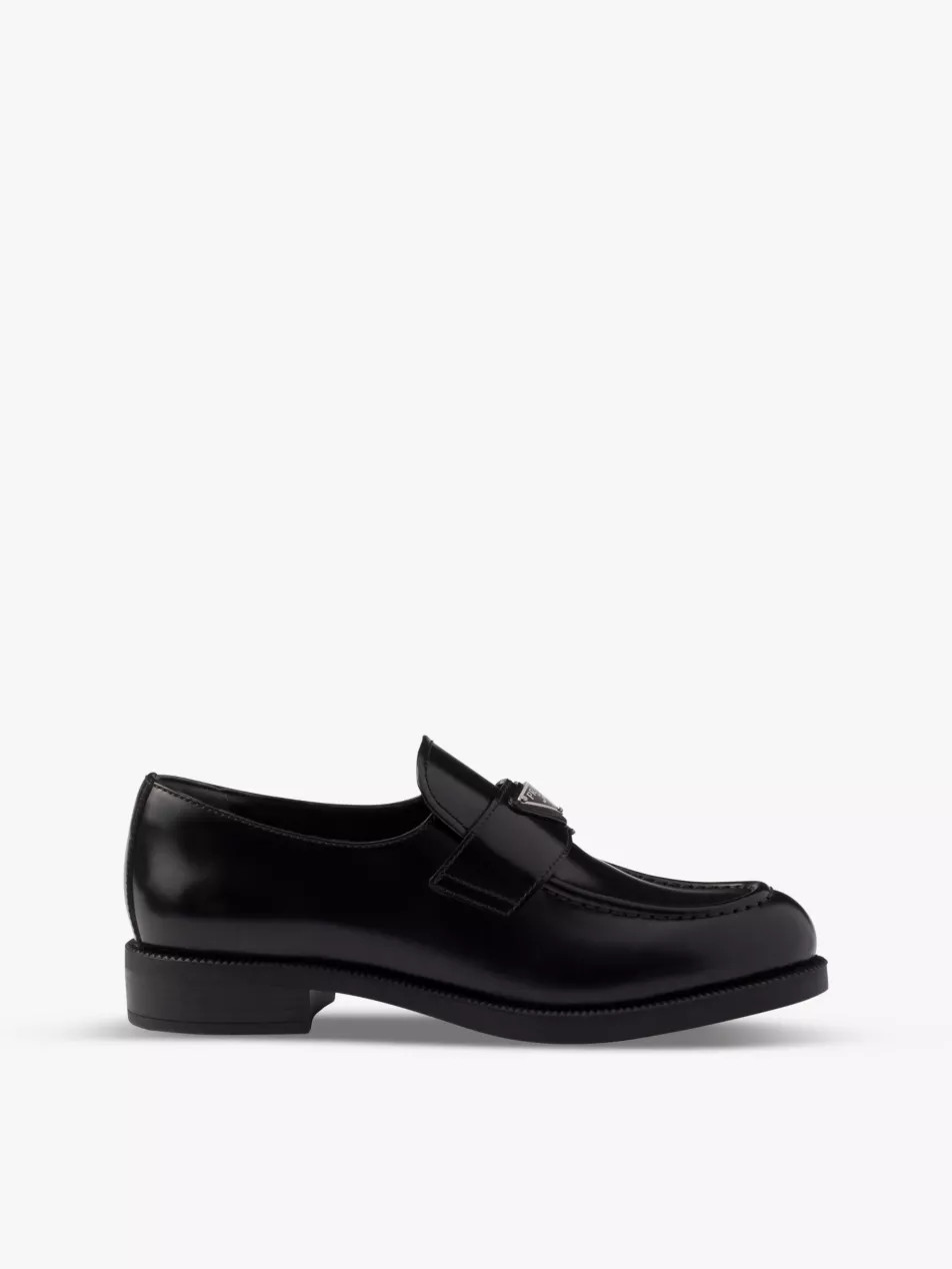 Brand-plaque leather loafers | Selfridges