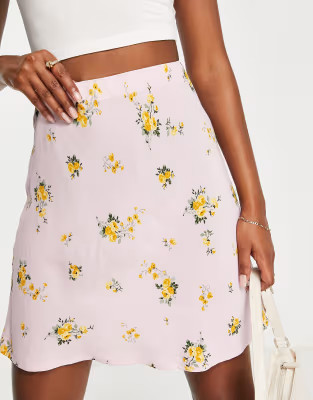 Nobody's Child Camilla flippy mini skirt in lilac | ASOS (Global)