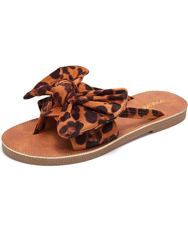 FISACE Womens Slip On Flip Flops Ring Toe Strappy Summer Gladiator Flat Sandals | Amazon (US)