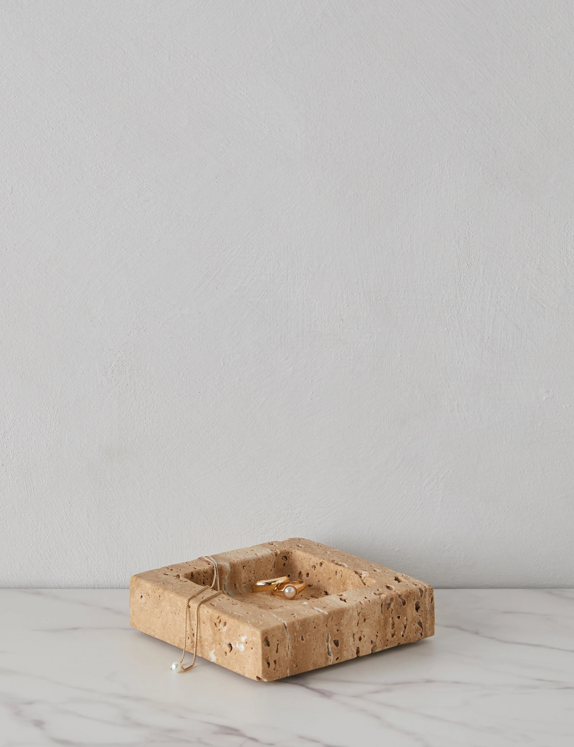 Teo Catchall | Lulu and Georgia 