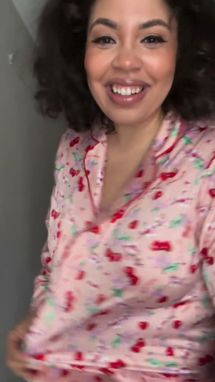 With 🍒😛 @savagexfenty  #SavageXAmbassador 
Shop 🔗 in bio or stories ✨