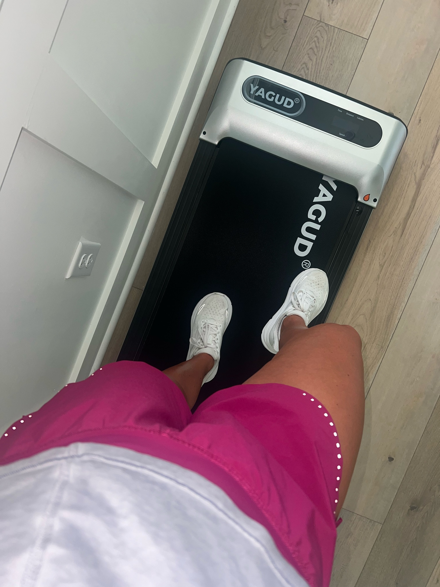 Finally bought a underdesk treadmill! 