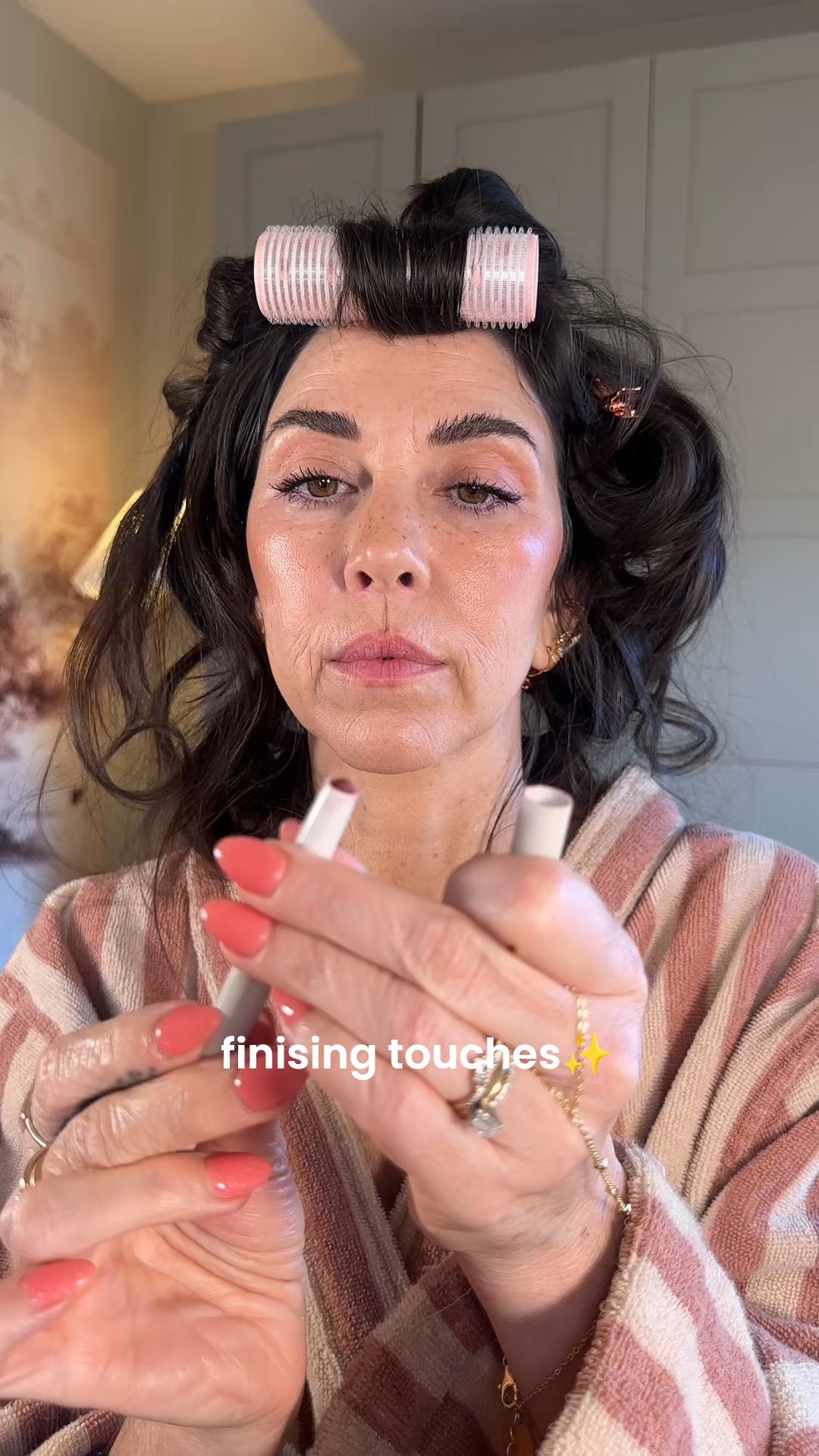 lip combo + hair grwm 

#LTKBeauty #LTKgrwm #LTKmomlife