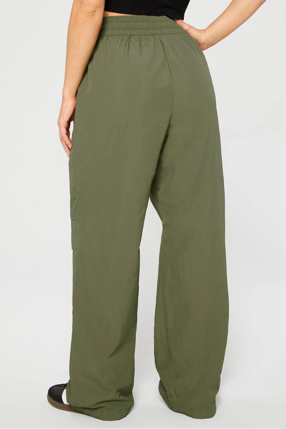 Woven Crinkle Pant | Fabletics