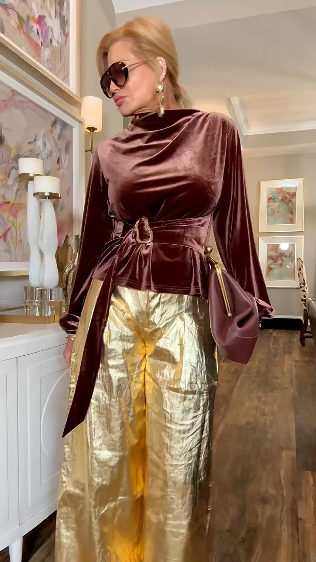 I was blown away by how lux this top is.  
Sizes I’m wearing:
Velvet top:med (has stretch) 
Gold Metallic Pants/med
Jeans/28

#LTKParties #LTKHoliday #LTKStyleTip