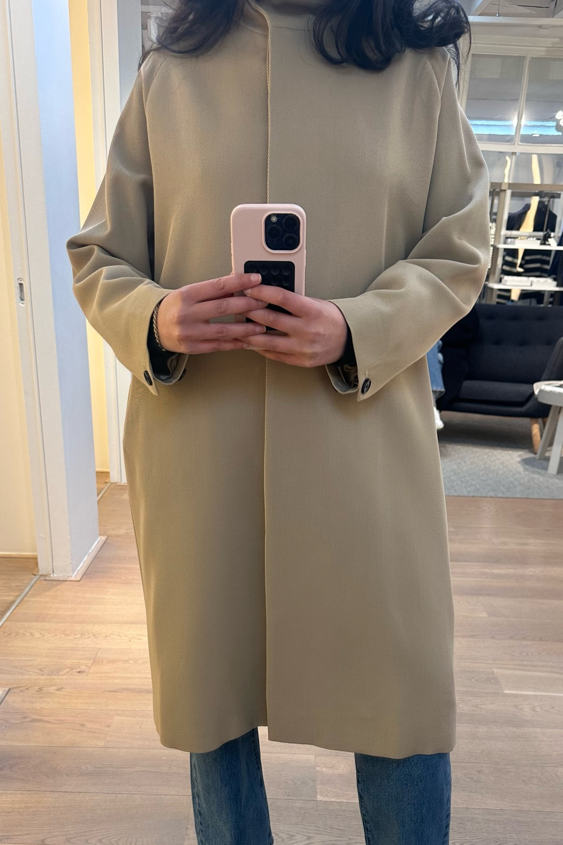 Wool blend coat from Cos 

#LTKnederlands #LTKstyletip #LTKeurope