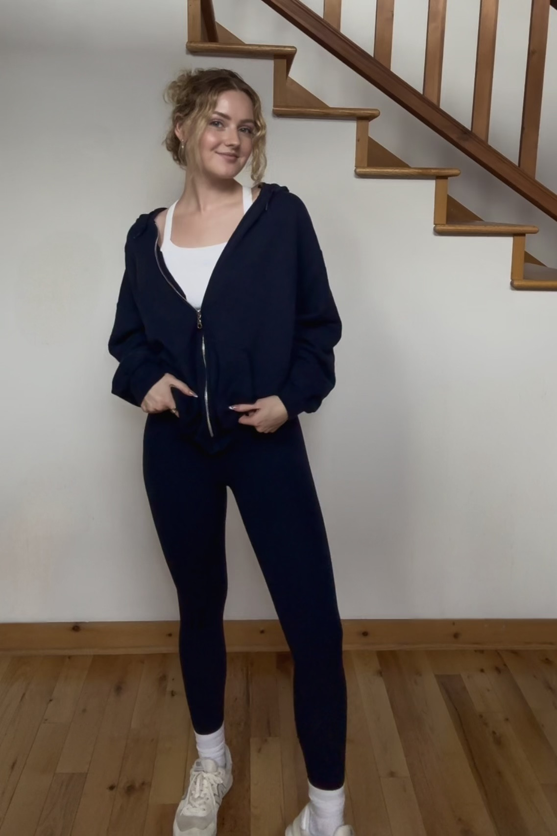 workout set, pilates outfit, alo set, fall fashion, fall outfit ideas, comfy casual, ootd, athletic wear, athleisure, cute clothes, gym fits, gym sets, leggings, sweatshirt, fall aesthetic, navy outfit, hoodie, sweatershirt,  

 #LTKActive #LTKStyleTip #LTKautumn