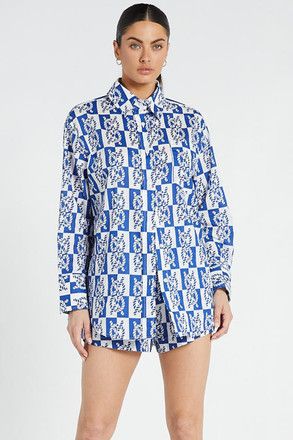 Classic Easy Fit Shirt in Blue / White | Bohemian Traders